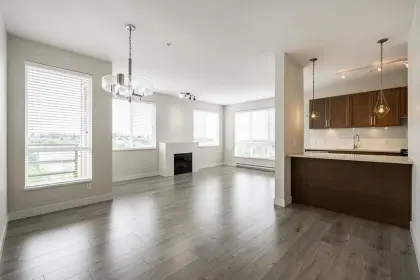 323 15850 26 Avenue, Surrey, BC, Surrey — Apartment/Condo for sale