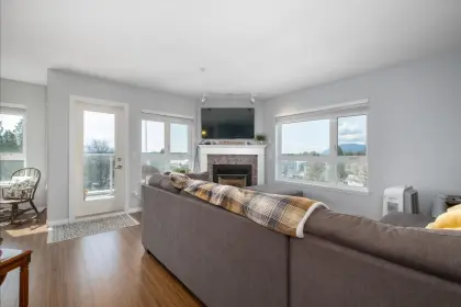 704 45745 Princess Avenue, Chilliwack, BC, Chilliwack — Apartment/Condo for sale