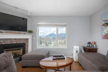 704 45745 Princess Avenue, Chilliwack, BC, Chilliwack — Apartment/Condo for sale
