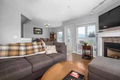 704 45745 Princess Avenue, Chilliwack, BC, Chilliwack — Apartment/Condo for sale