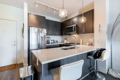 303 2960 151 Street, Surrey, BC, Surrey — Apartment/Condo for sale