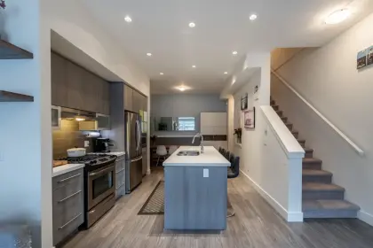 23 7811 209 Street, Surrey, BC, Surrey — Townhouse for sale