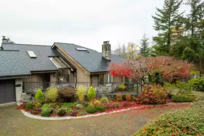 5255 Aspen Drive, West Vancouver, BC, West Vancouver — Half Duplex for sale