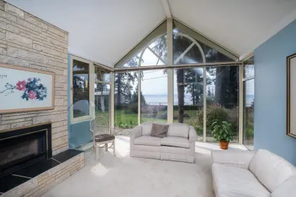 51 English Bluff Road, Delta, BC, Delta — Single Family Residence for sale