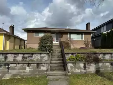 4645 Brentlawn Drive, Burnaby, BC, Brentwood Park — 4 bed single family residence for sale