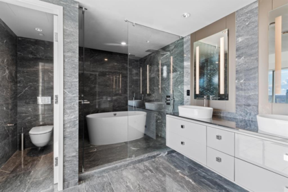 Entry Foyer Photo of 4106 1151 W Georgia Street, Vancouver, BC