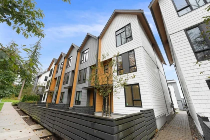 71 16685 25 Avenue, Surrey, BC, Surrey — Townhouse for sale