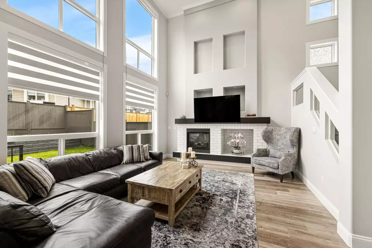 Exterior Front Photo of 11328 154a Street, Surrey, BC