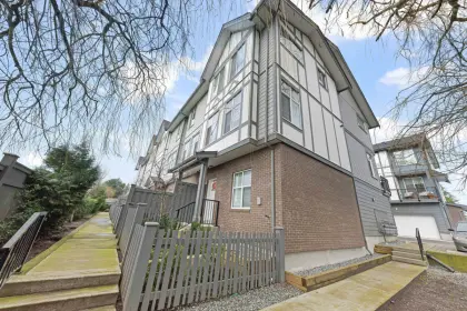 12 17528 60 Avenue, Surrey, BC, Surrey — Townhouse for sale