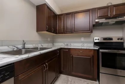 121 45598 Mcintosh Drive, Chilliwack, BC, Chilliwack — Apartment/Condo for sale