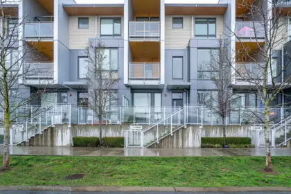 4 8598 River District Crossing, Vancouver, BC, Vancouver — Townhouse for sale