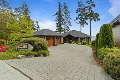 6015 Silverstone Lane, Sechelt, BC, Sechelt — Single Family Residence for sale