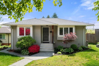 909 E Keith Road, North Vancouver, BC, North Vancouver — Single Family Residence for sale