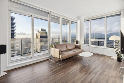 5007 4650 Brentwood Boulevard, Burnaby, BC, Burnaby — Apartment/Condo for sale