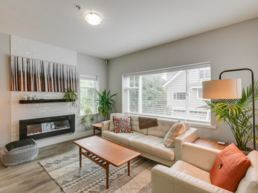 35 1200 Edgewater Drive, Squamish, BC, Squamish — Half Duplex for sale