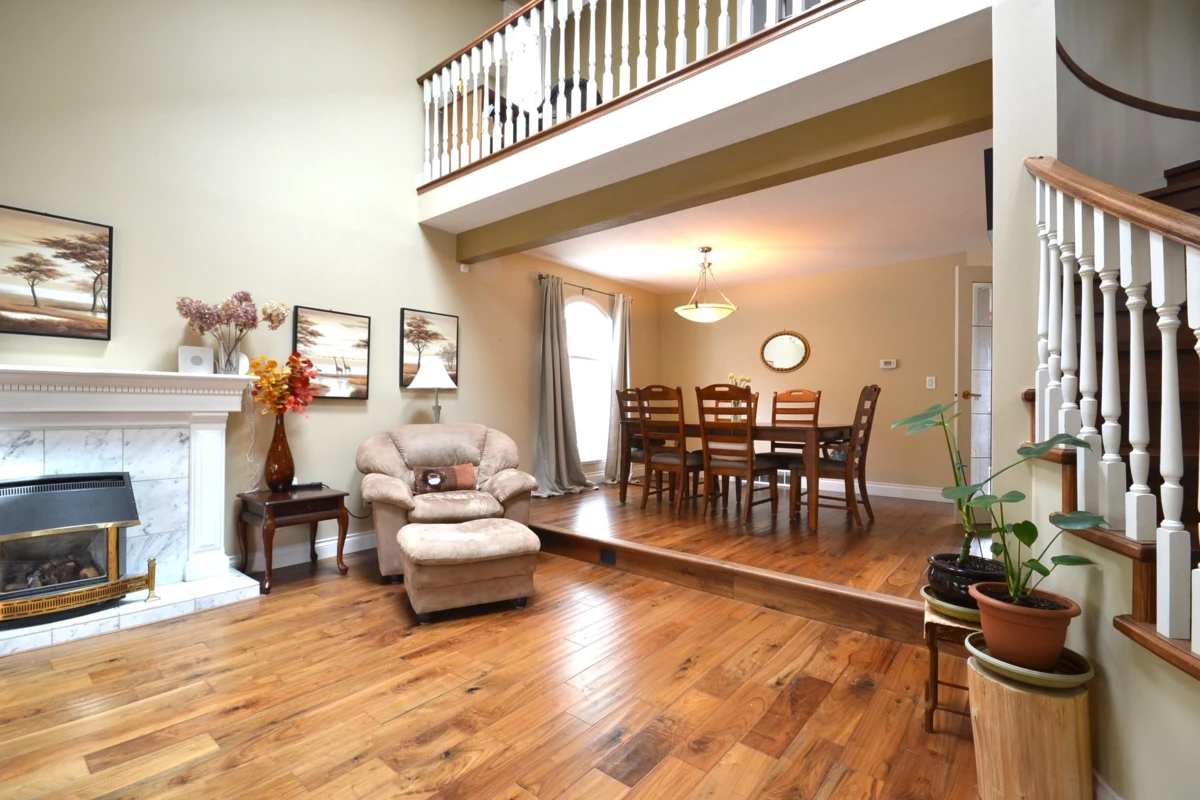 Dining Area Photo of 15 Parkwood Place, Port Moody, BC