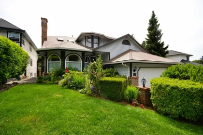 15 Parkwood Place, Port Moody, BC, Heritage Mountain — 5 bed single family residence for sale