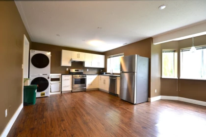 Outdoor Kitchen Photo of 15 Parkwood Place, Port Moody, BC