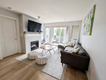 106 9233 Government Street, Burnaby, BC