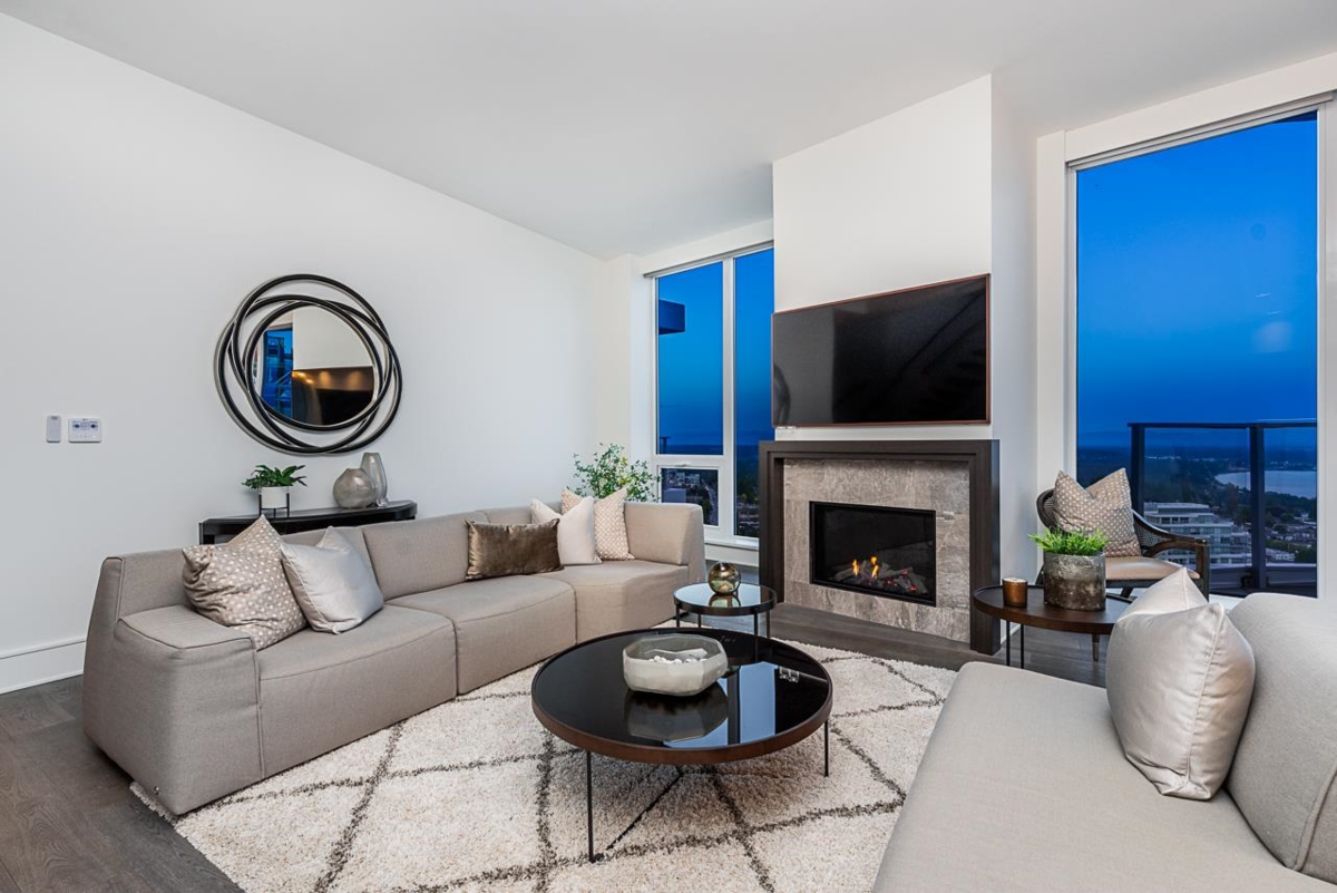 Guest Bathroom Photo of PH 2 1501 Foster Street, White Rock, BC