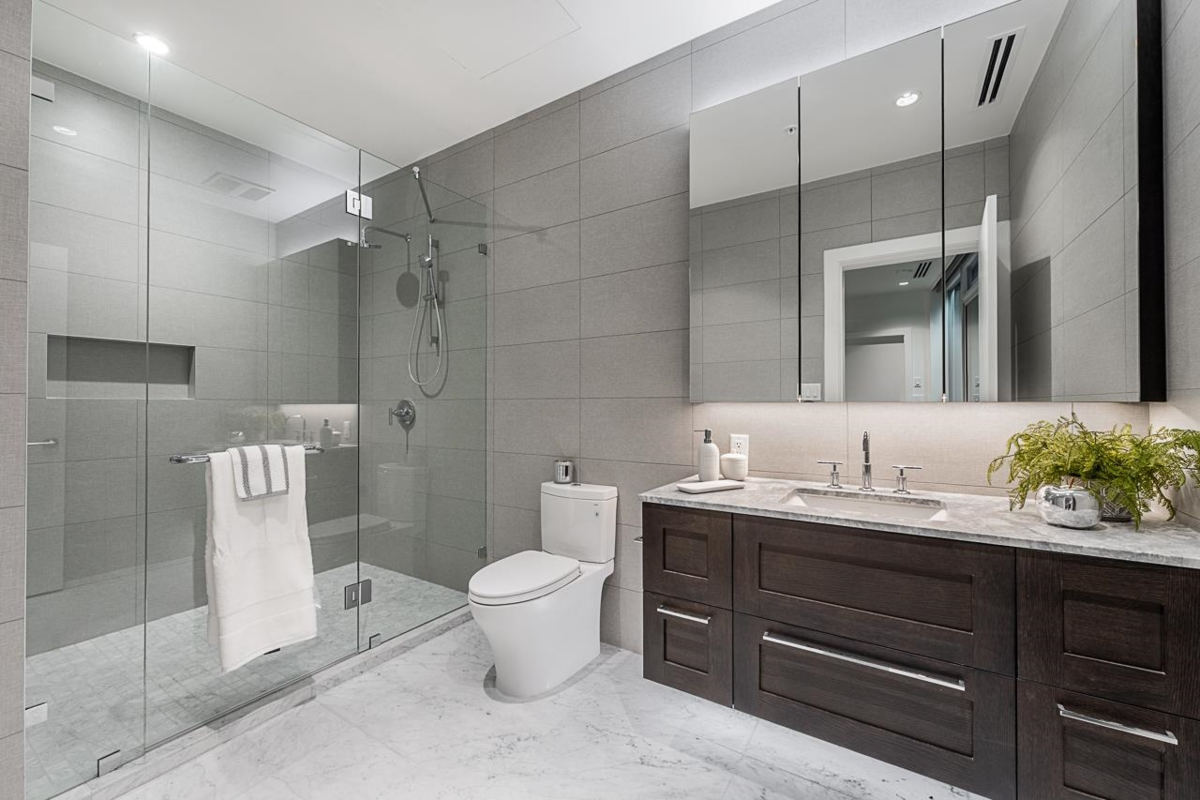 Neighborhood Park Photo Near PH 2 1501 Foster Street, White Rock, BC