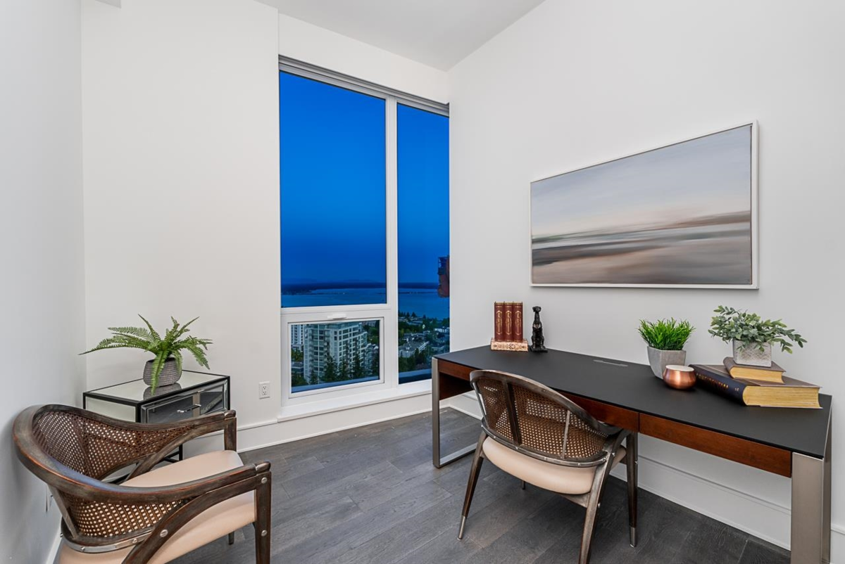 Outdoor Deck Photo of PH 2 1501 Foster Street, White Rock, BC