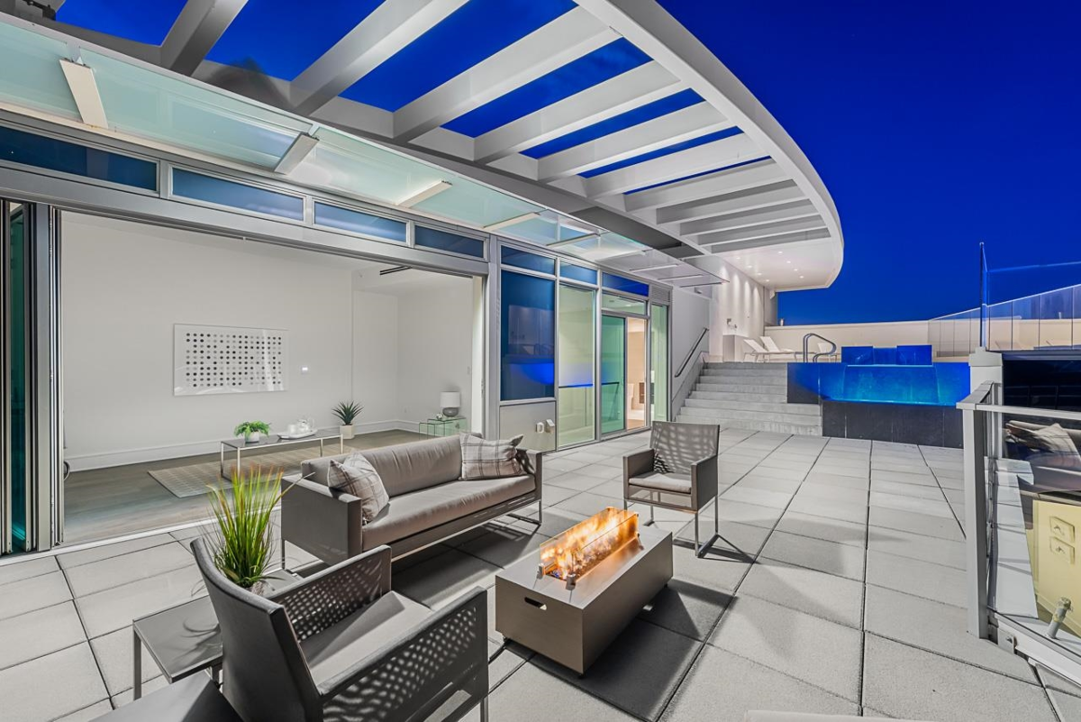 Street View Photo of PH 2 1501 Foster Street, White Rock, BC