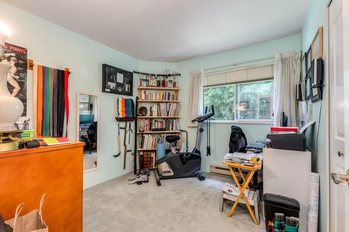 Basement Recreation Room Photo of 5 32390 Fletcher Avenue, Mission, BC