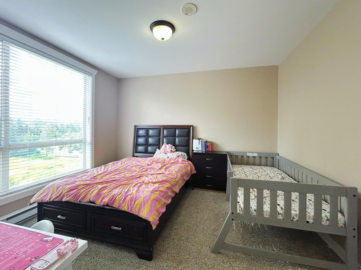 Bedroom 4 Photo of 506 14333 104 Avenue, Surrey, BC