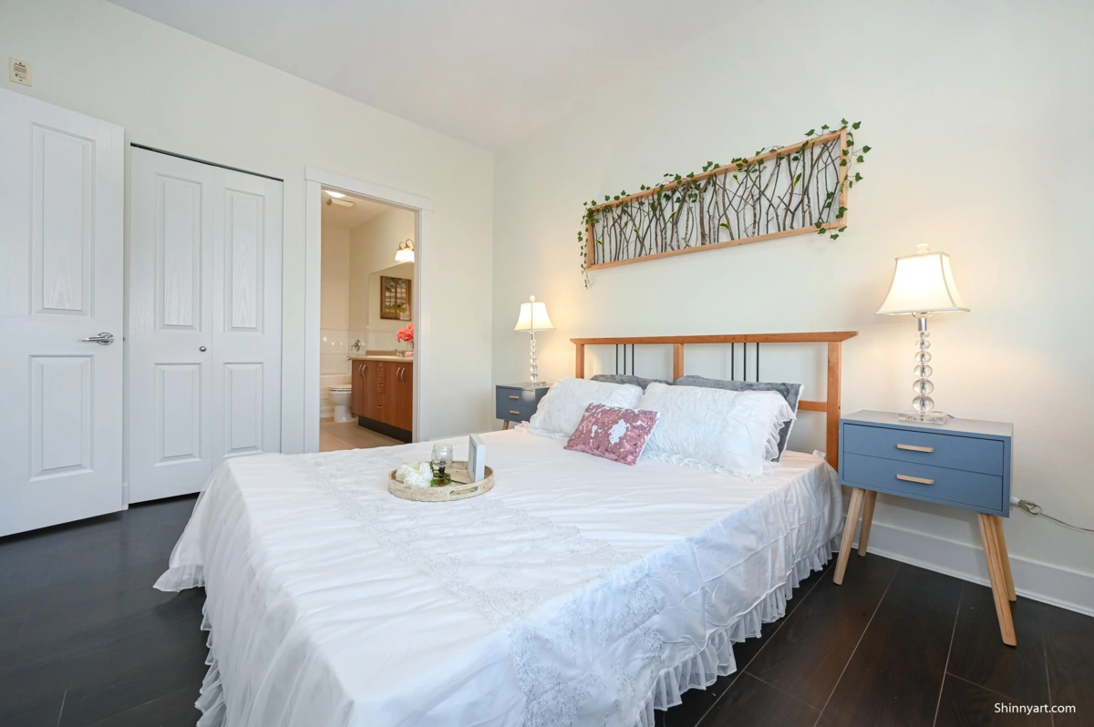 Breakfast Nook Photo of 401 995 W 59th Avenue, Vancouver, BC