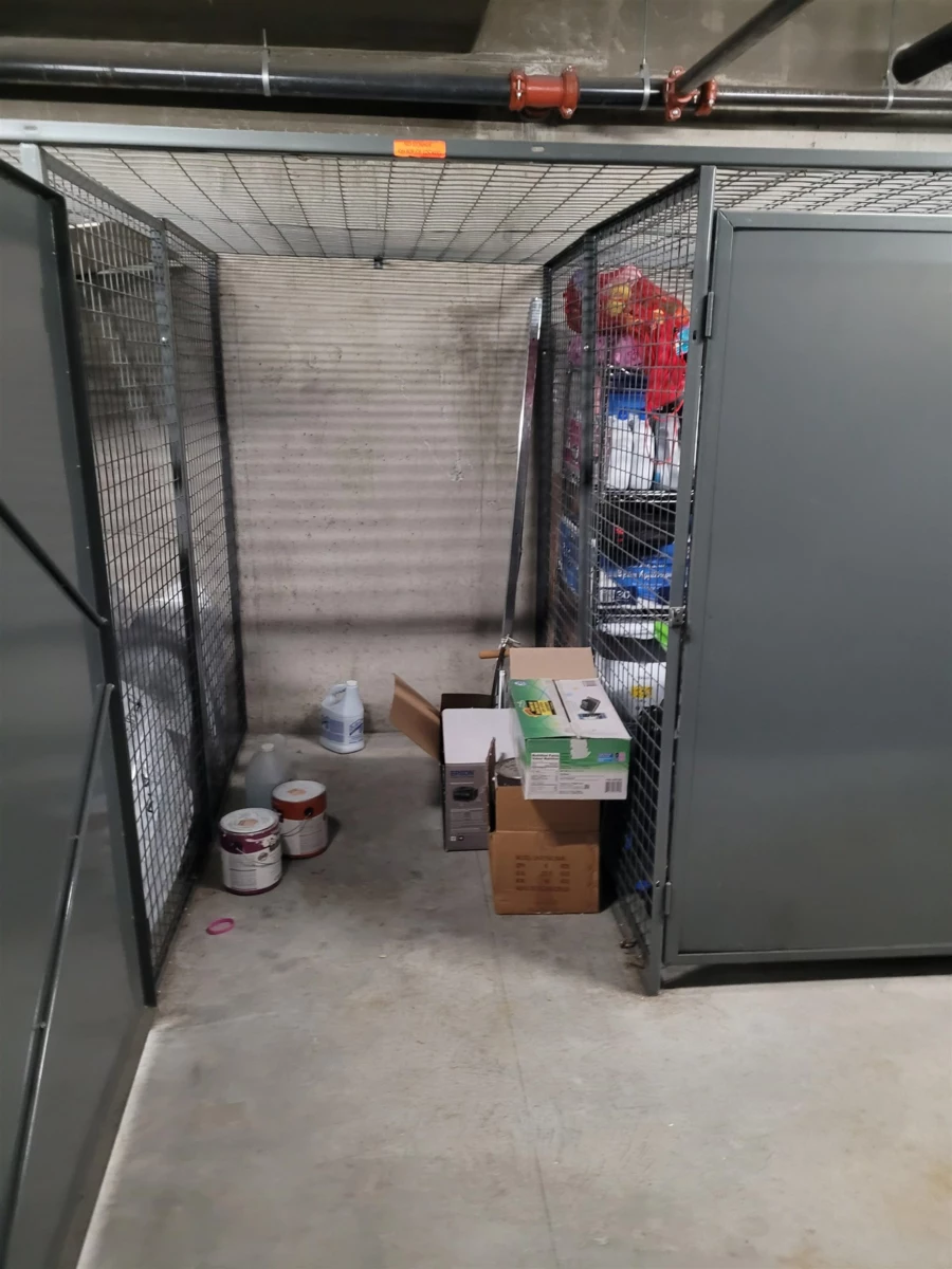 Entry Foyer Photo of 401 995 W 59th Avenue, Vancouver, BC