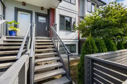 147 19451 Sutton Avenue, Pitt Meadows, BC, Pitt Meadows — Townhouse for sale