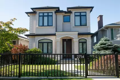 2714 E 56th Avenue, Vancouver, BC, Vancouver — Single Family Residence for sale