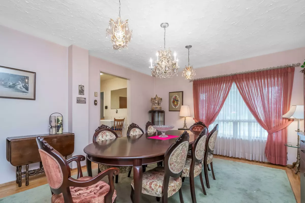 Bedroom 3 Photo of 2084 Hollyberry Court, Abbotsford, BC