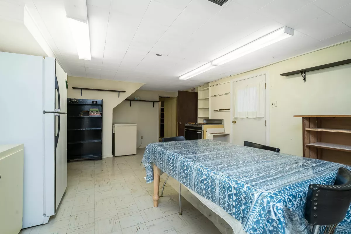 Front Yard Photo of 2084 Hollyberry Court, Abbotsford, BC