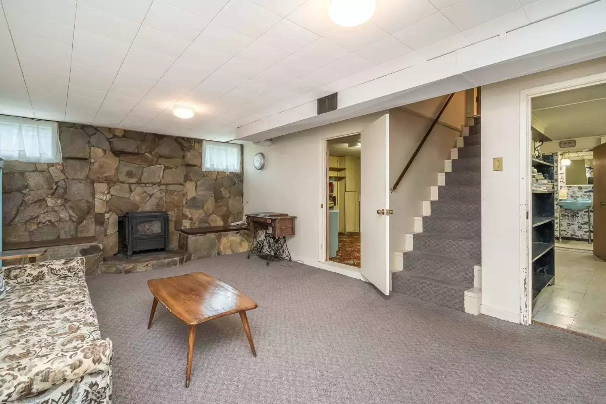 Hot Tub / Spa Photo of 2084 Hollyberry Court, Abbotsford, BC