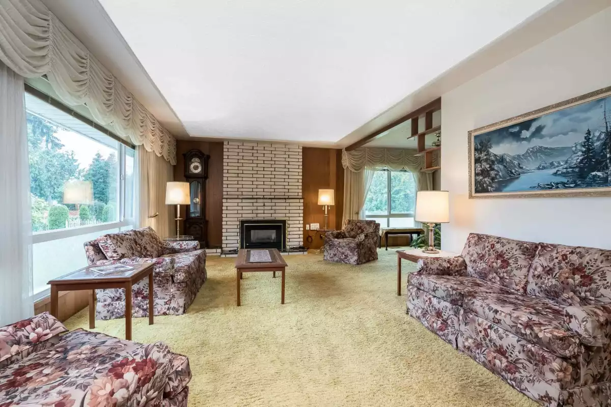 Kitchen Photo of 2084 Hollyberry Court, Abbotsford, BC