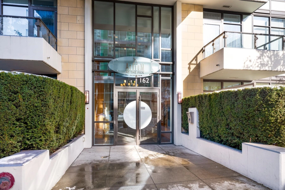 Dining Area Photo of 507 162 Victory Ship Way, North Vancouver, BC
