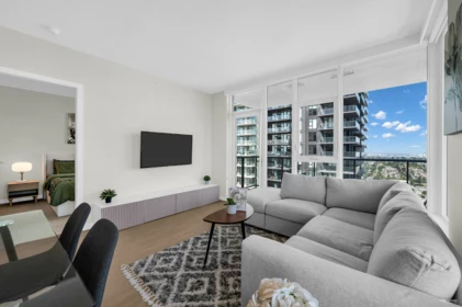 3905 4168 Lougheed Highway, Burnaby, BC, Burnaby — Apartment/Condo for sale