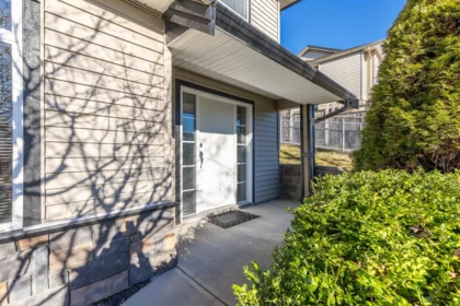32415 Badger Avenue, Mission, BC, Mission — Single Family Residence for sale