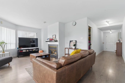 104 7480 Gilbert Road, Richmond, BC