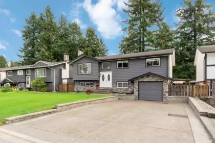 1088 Fraser Avenue, Port Coquitlam, BC, Port Coquitlam — Single Family Residence for sale