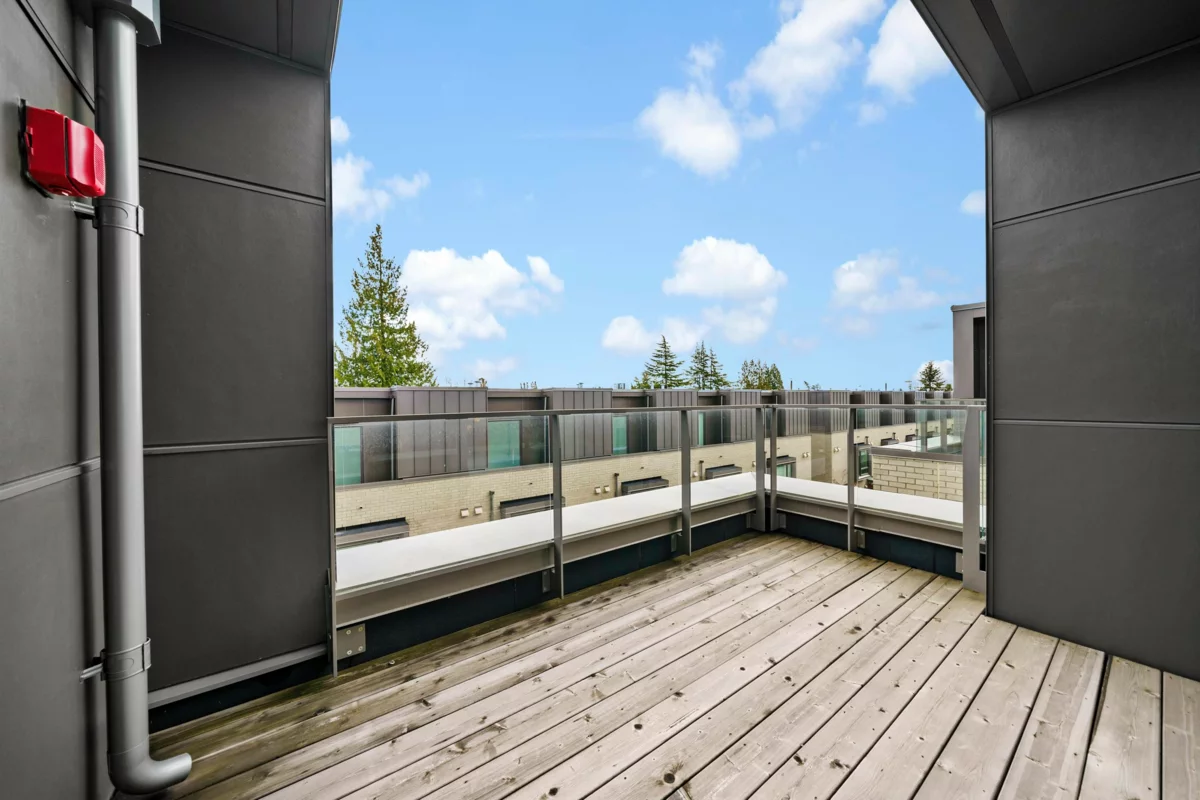 Backyard Photo of 6816 Oak Street, Vancouver, BC