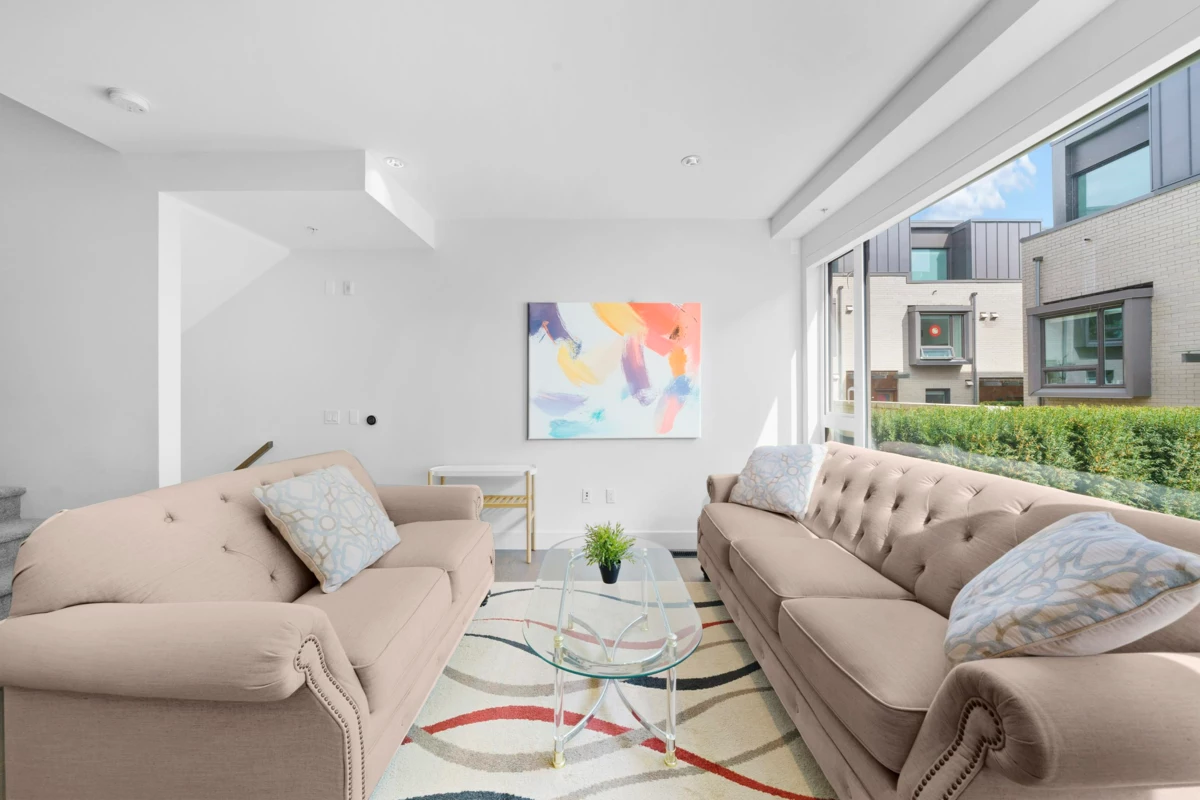 Bedroom 2 Photo of 6816 Oak Street, Vancouver, BC