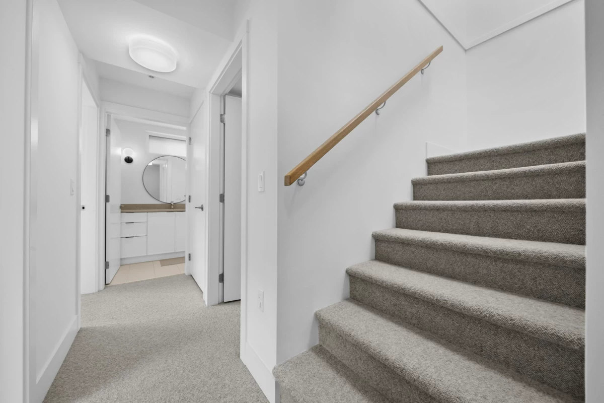 Mudroom Photo of 6816 Oak Street, Vancouver, BC