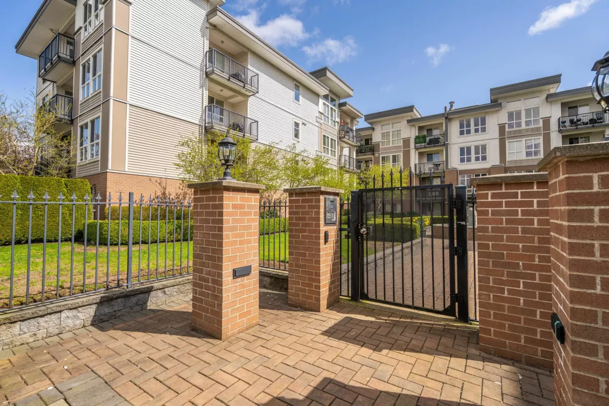 Community Amenities Photo (Clubhouse) of 106 5430 201 Street, Langley, BC