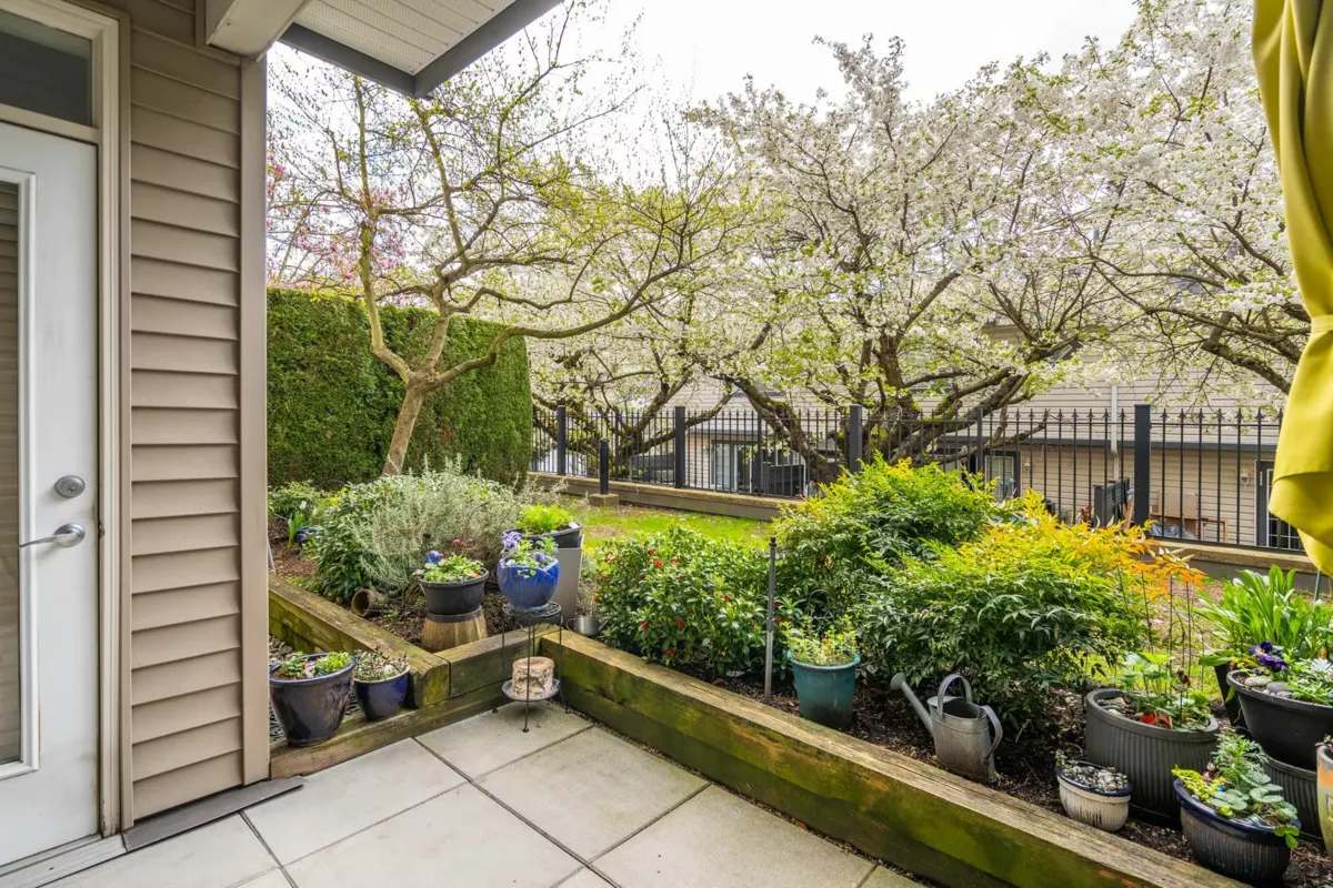 Staircase Photo of 106 5430 201 Street, Langley, BC