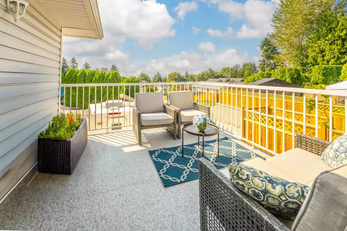 Hallway Photo of 33106 Best Avenue, Mission, BC