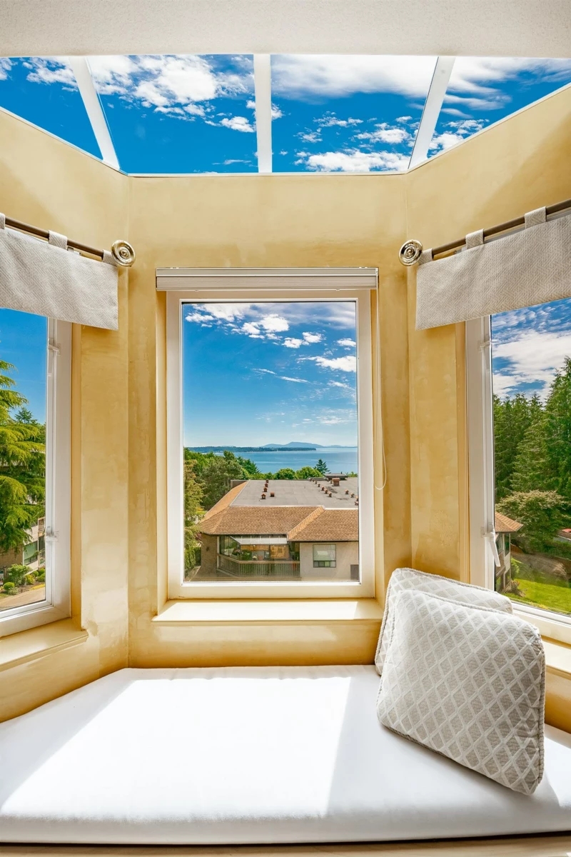 Bedroom 3 Photo of 104 14934 Thrift Avenue, White Rock, BC