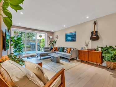 102 334 E 5th Avenue, Vancouver, BC, Vancouver — Apartment/Condo for sale